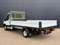 Usado Ford Transit 130 HP (95 kW) 2023 Branco Cabrios