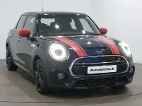 Used Mini Cooper S Sport 192 HP (141 kW) 2019 Black Hatchback