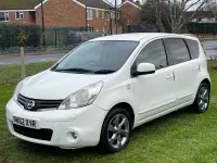 Used Nissan Note N-TEC 110 HP (80 kW) 2012 White Hatchback