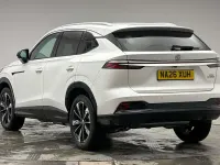 New MG HS SE 224 HP (164 kW) 2025 Metallic  white pearl SUV