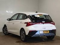 Used Hyundai i20 Advanced 100 HP (73 kW) 2025 White Hatchback