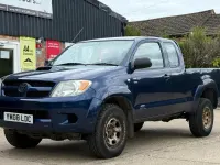 Used Toyota HiLux 120 HP (88 kW) 2008 Blue Pickup