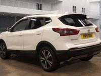 Used Nissan Qashqai N-Connecta 140 HP (102 kW) 2019 White SUV