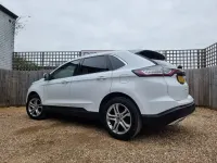Begagnad Ford Edge Titanium 180 HK (132 kW) 2017 Vit SUV