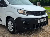 Used Peugeot Partner 2019 White MPV