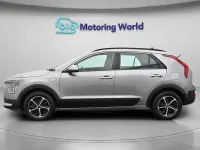 Używany Kia Niro 139 KM (102 kW) 2023 Szary SUV