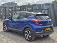 Używany Renault Captur RS Line 143 KM (105 kW) 2022 Niebieski SUV