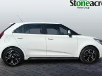 Used MG MG3 Exclusive 106 HP (77 kW) 2024 White Hatchback