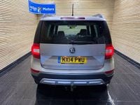 Used Skoda Yeti SE 110 HP (80 kW) 2014 Beige SUV