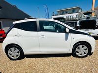used Toyota Aygo 1.0 VVT i Move with Style 5dr