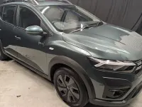 Begagnad Dacia Sandero Expression 91 HK (66 kW) 2024 Grön Halvkombi