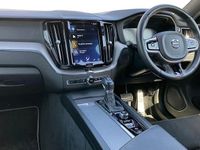 Usado Volvo XC60 R-Design 190 HP (139 kW) 2019 Branco SUV