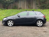 Used Vauxhall Astra SRi 115 HP (84 kW) 2014 Black Hatchback
