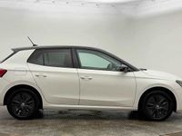 Used Skoda Fabia Colour Edition 110 HP (80 kW) 2023 White Hatchback