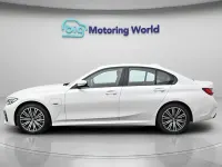 Begagnad BMW 330e M Sport 292 HK (214 kW) 2021 Vit Sedan