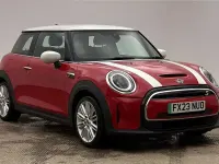 Usado Mini Cooper S Hatch 135 kW (184 CV) 2023 Rojo Utilitario