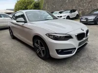 Usado BMW 220 Sport Line 190 CV (139 kW) 2015 Blanco Coupe