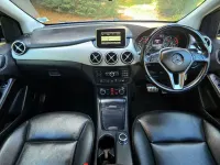 Used Mercedes B180 2014 Silver MPV