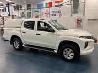 Used Mitsubishi L200 Top 150 HP (110 kW) 2020 White Pickup