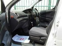 used Daihatsu YRV 1.3