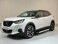 Gebraucht Peugeot 2008 Premium 155 PS (114 kW) 2022 Weiß SUV