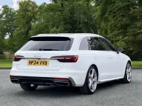 Używany Audi A4 S-Line 204 KM (150 kW) 2024 Biały Kombi