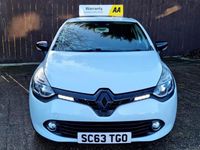 Used Renault Clio IV Dynamique 75 HP (55 kW) 2014 White Hatchback