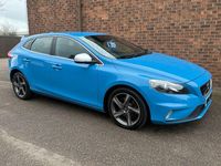 Used Volvo V40 R-Design 190 HP (139 kW) 2016 Blue Hatchback