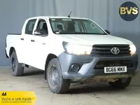 Usado Toyota HiLux Active 150 HP (110 kW) 2016 Branco Pickup