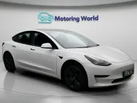 Used Tesla Model 3 Standard Range Plus 239 kW (325 HP) 2020 White Sedan
