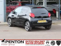 Used Citroën C1 Shine 71 HP (52 kW) 2021 Black Hatchback