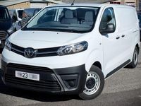Used Toyota Proace Active 88 kW (120 HP) 2023 White MPV