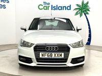 Used Audi A1 Sportback Sport 125 HP (91 kW) 2018 White Hatchback