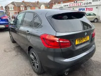 Begagnad BMW 218 Sport Line 2019 Grå Halvkombi