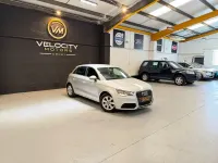 Used Audi A1 Sportback Premium 105 HP (77 kW) 2012 Silver Hatchback