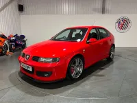 Used Seat Leon CUPRA 225 HP (165 kW) 2004 Emocion red Hatchback
