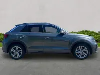 Używany VW T-Roc R-line 150 KM (110 kW) 2022 Szary SUV