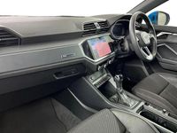 Begagnad Audi Q3 S-Line 150 HK (110 kW) 2020 Blå SUV
