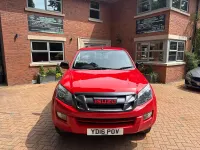 Used Isuzu D-Max 161 HP (118 kW) 2016 Red Pickup