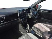 Used VW T-Roc R-line 150 HP (110 kW) 2025 Red SUV