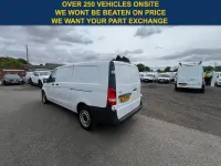 Used Mercedes Vito Progressive 134 HP (98 kW) 2021 White Van