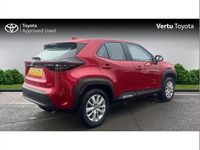 Used Toyota Yaris Cross 113 HP (83 kW) 2024 Red SUV