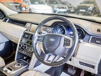 Used Land Rover Discovery Sport HSE Luxury 180 HP (132 kW) 2016 Brown SUV