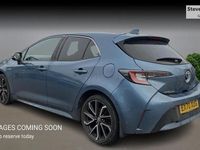 Used Toyota Corolla 122 HP (89 kW) 2020 Blue Hatchback