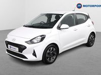 Used Hyundai i10 Advanced 63 HP (46 kW) 2025 White Hatchback