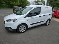 Usado Ford Transit Trend 100 HP (73 kW) 2020 Branco Van