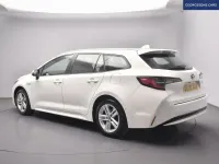 Used Toyota Corolla 122 HP (89 kW) 2020 White Estate