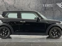 Used Mini Cooper Classic 136 HP (100 kW) 2022 Black Hatchback