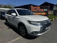 Usado Mitsubishi Outlander 150 HP (110 kW) 2016 Branco SUV
