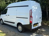 Used Ford Transit Custom 105 HP (77 kW) 2020 White Van